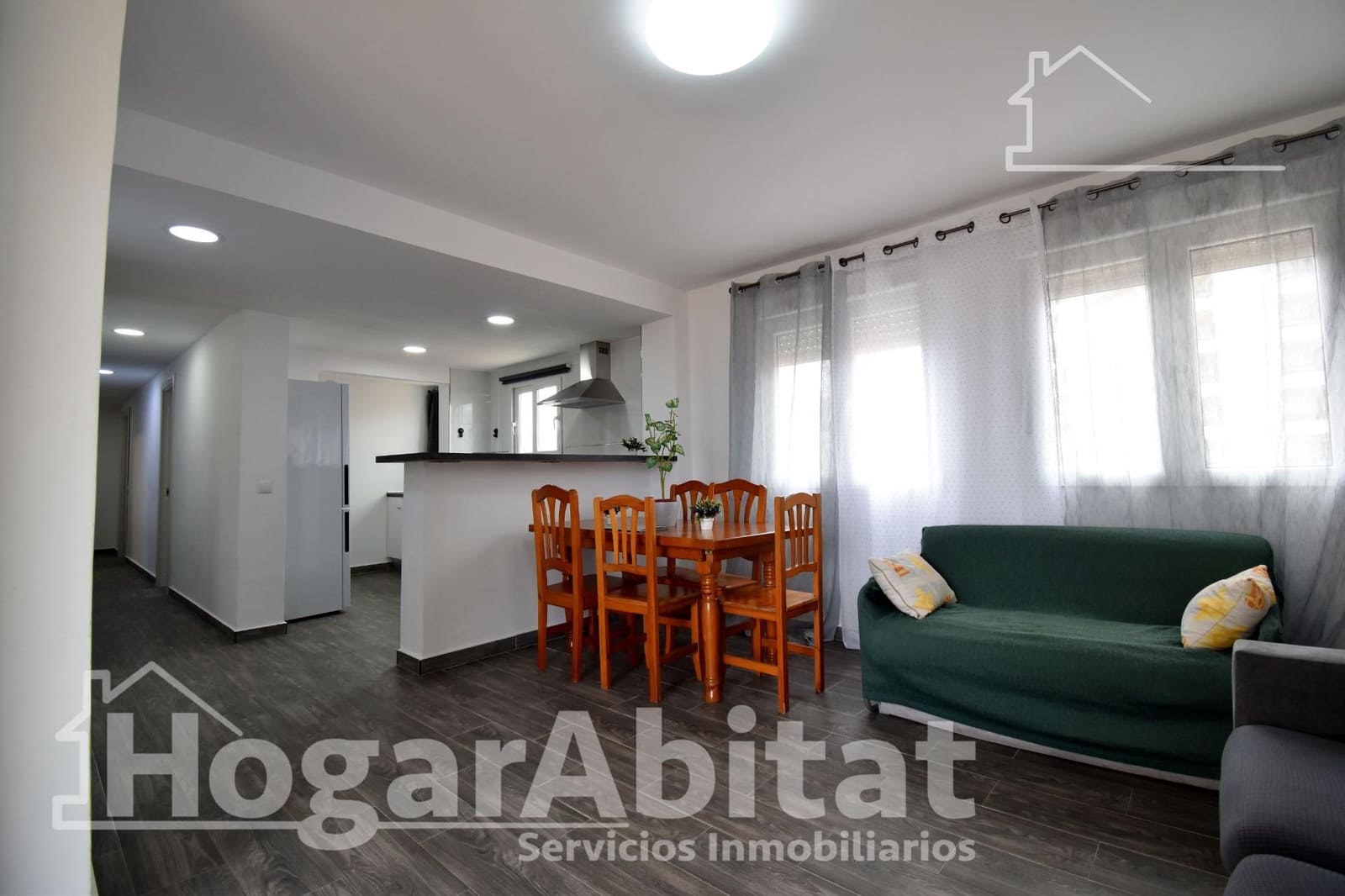 3 makuuhuone Asunto myytävänä paikassa Gandia mukana uima-altaan 
autotalli - 320 000 € (Ref: 9406904)