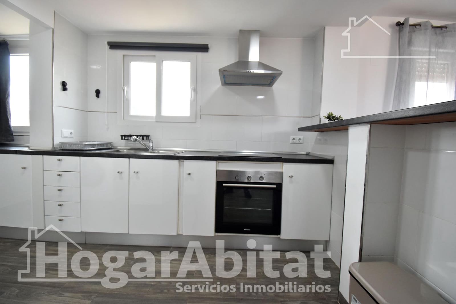 3 makuuhuone Asunto myytävänä paikassa Gandia mukana uima-altaan 
autotalli - 320 000 € (Ref: 9406904)