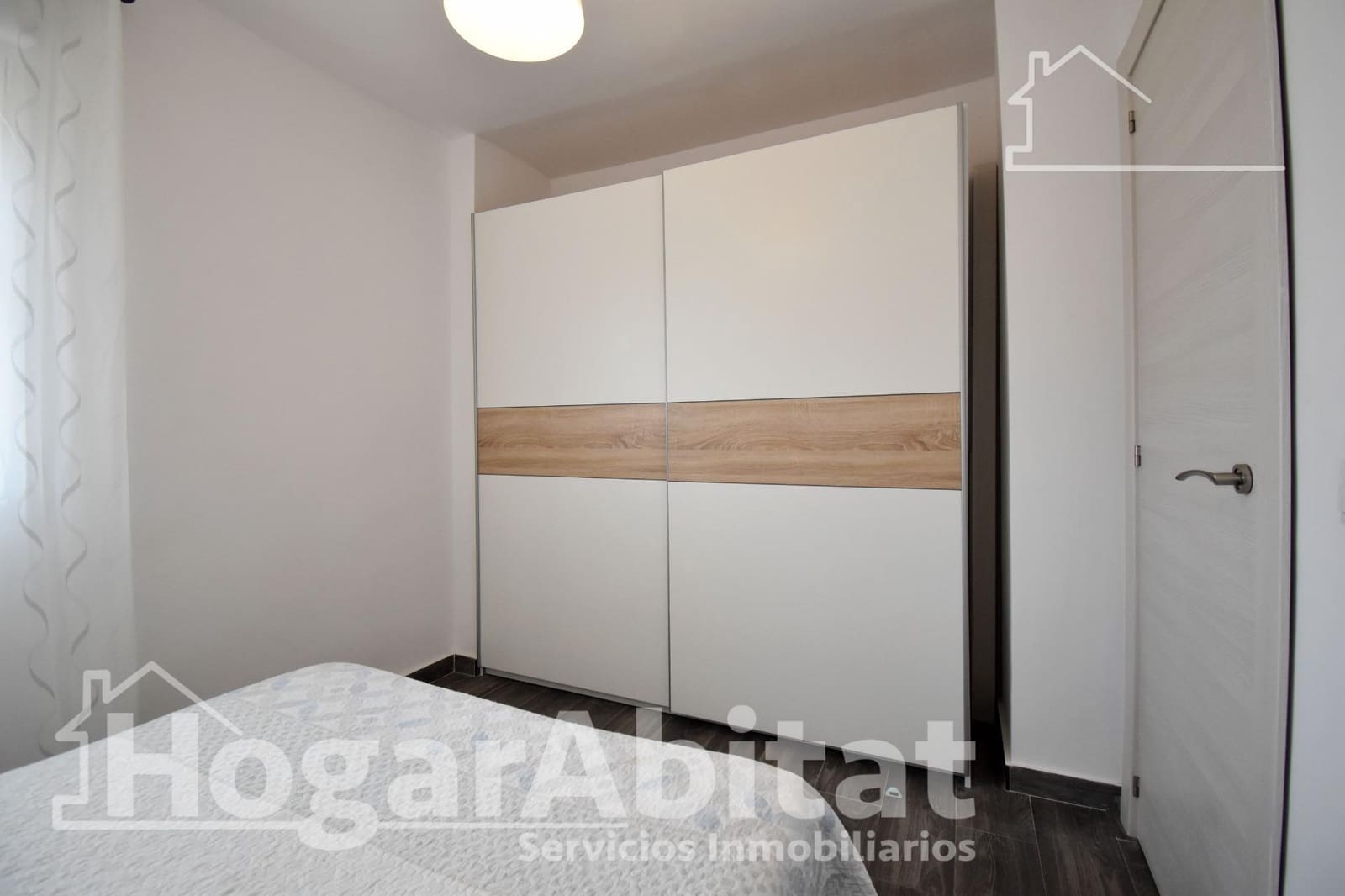 3 makuuhuone Asunto myytävänä paikassa Gandia mukana uima-altaan 
autotalli - 320 000 € (Ref: 9406904)