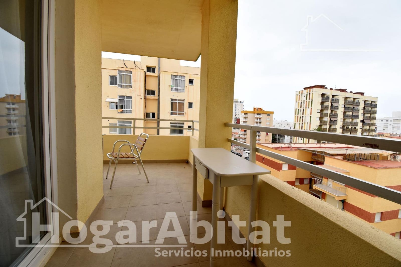 3 makuuhuone Asunto myytävänä paikassa Gandia mukana uima-altaan 
autotalli - 320 000 € (Ref: 9406904)