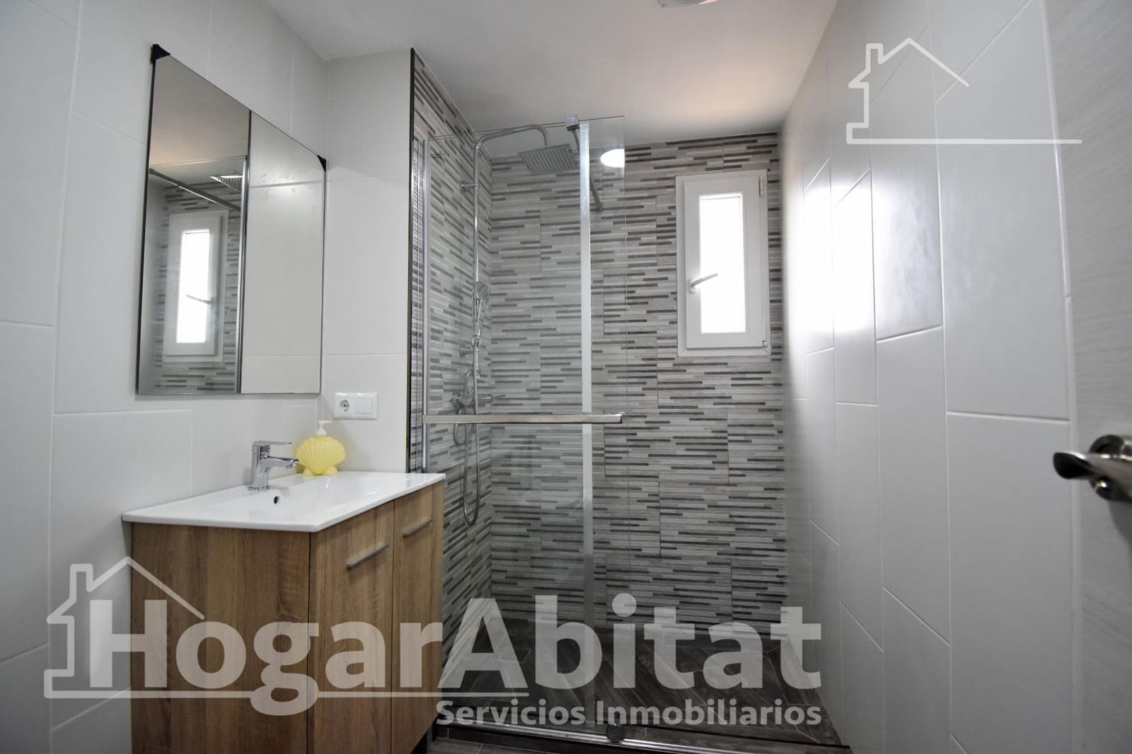 3 makuuhuone Asunto myytävänä paikassa Gandia mukana uima-altaan 
autotalli - 320 000 € (Ref: 9406904)