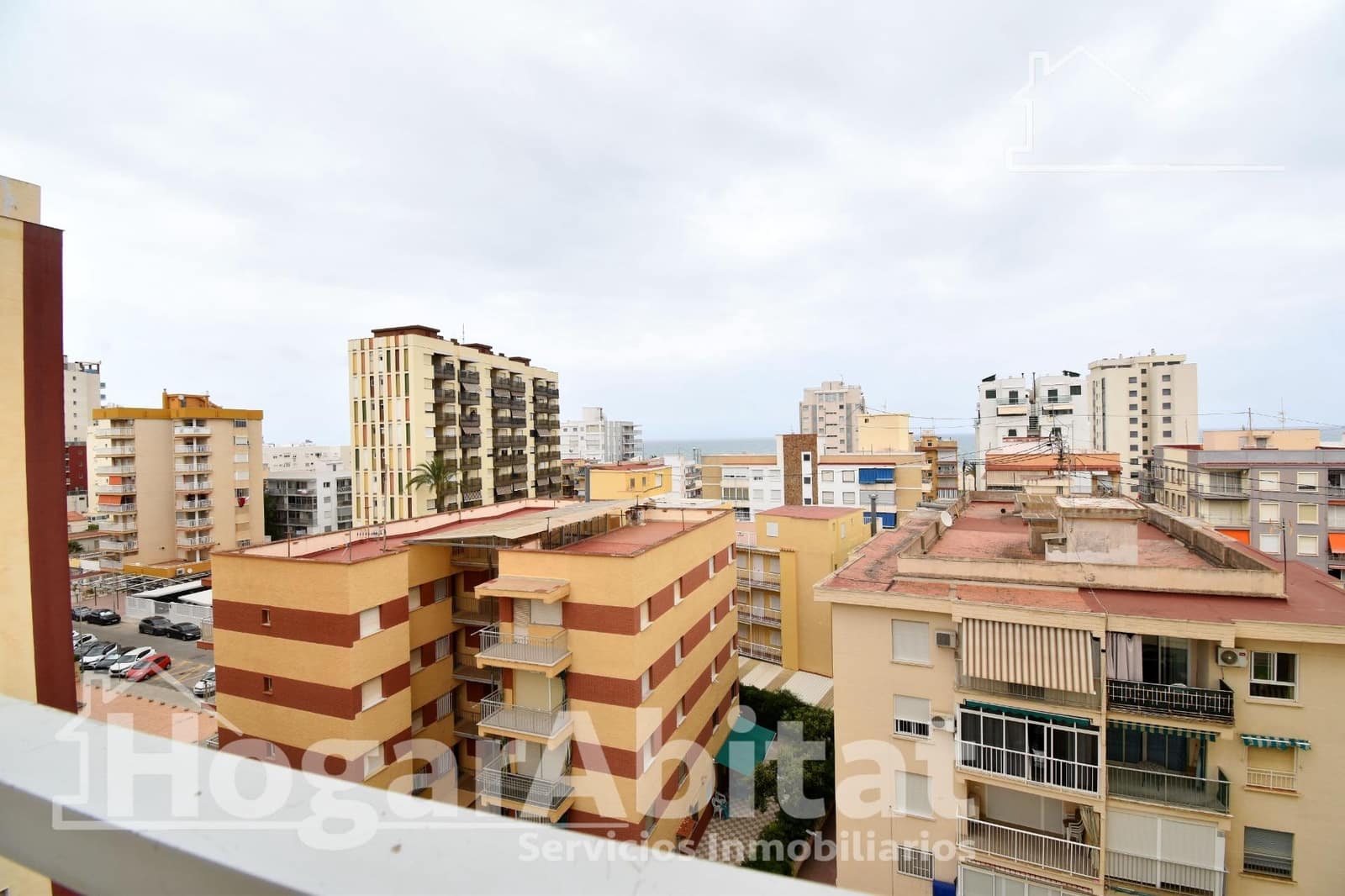 3 makuuhuone Asunto myytävänä paikassa Gandia mukana uima-altaan 
autotalli - 320 000 € (Ref: 9406904)