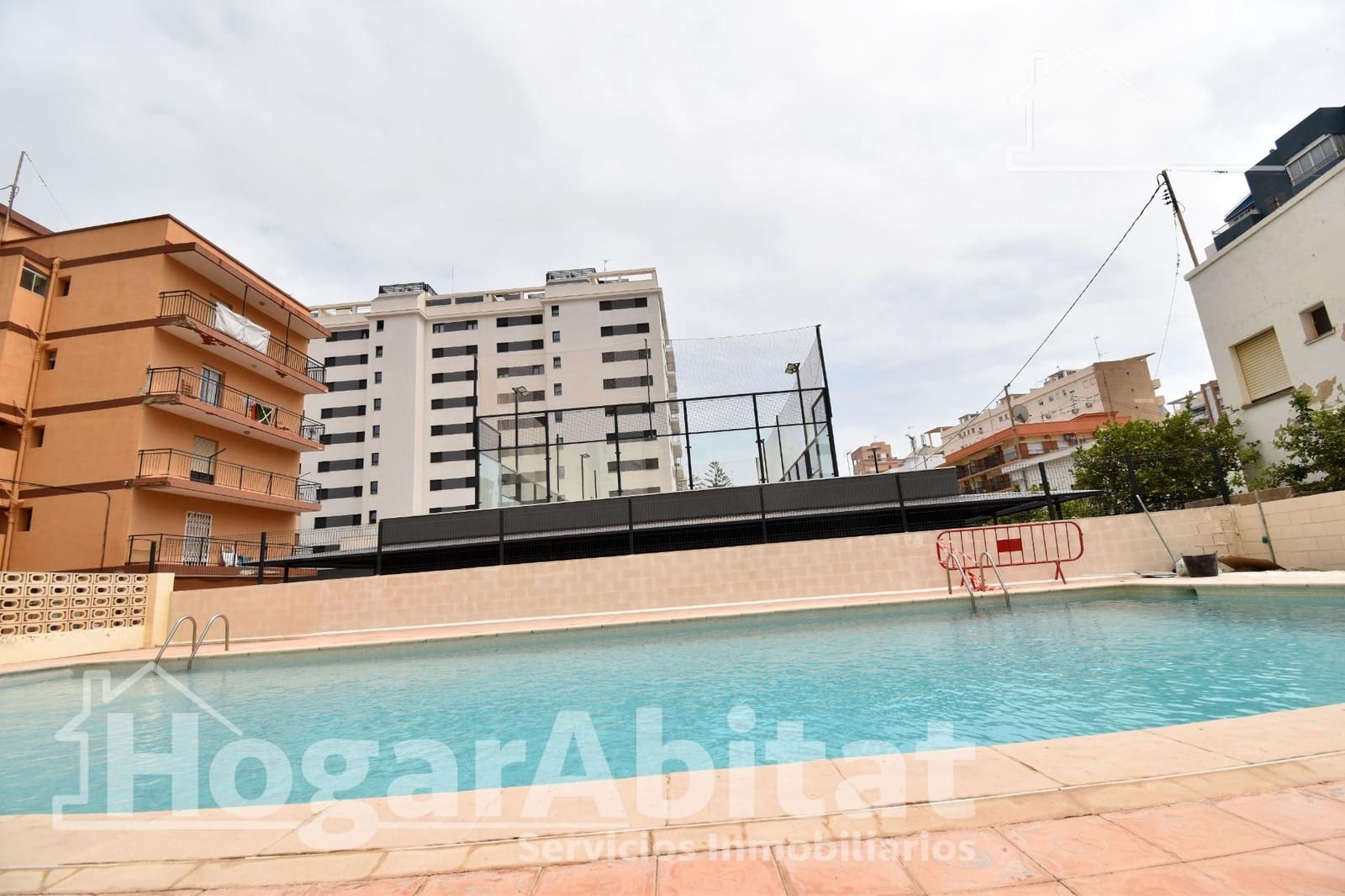 3 makuuhuone Asunto myytävänä paikassa Gandia mukana uima-altaan 
autotalli - 320 000 € (Ref: 9406904)