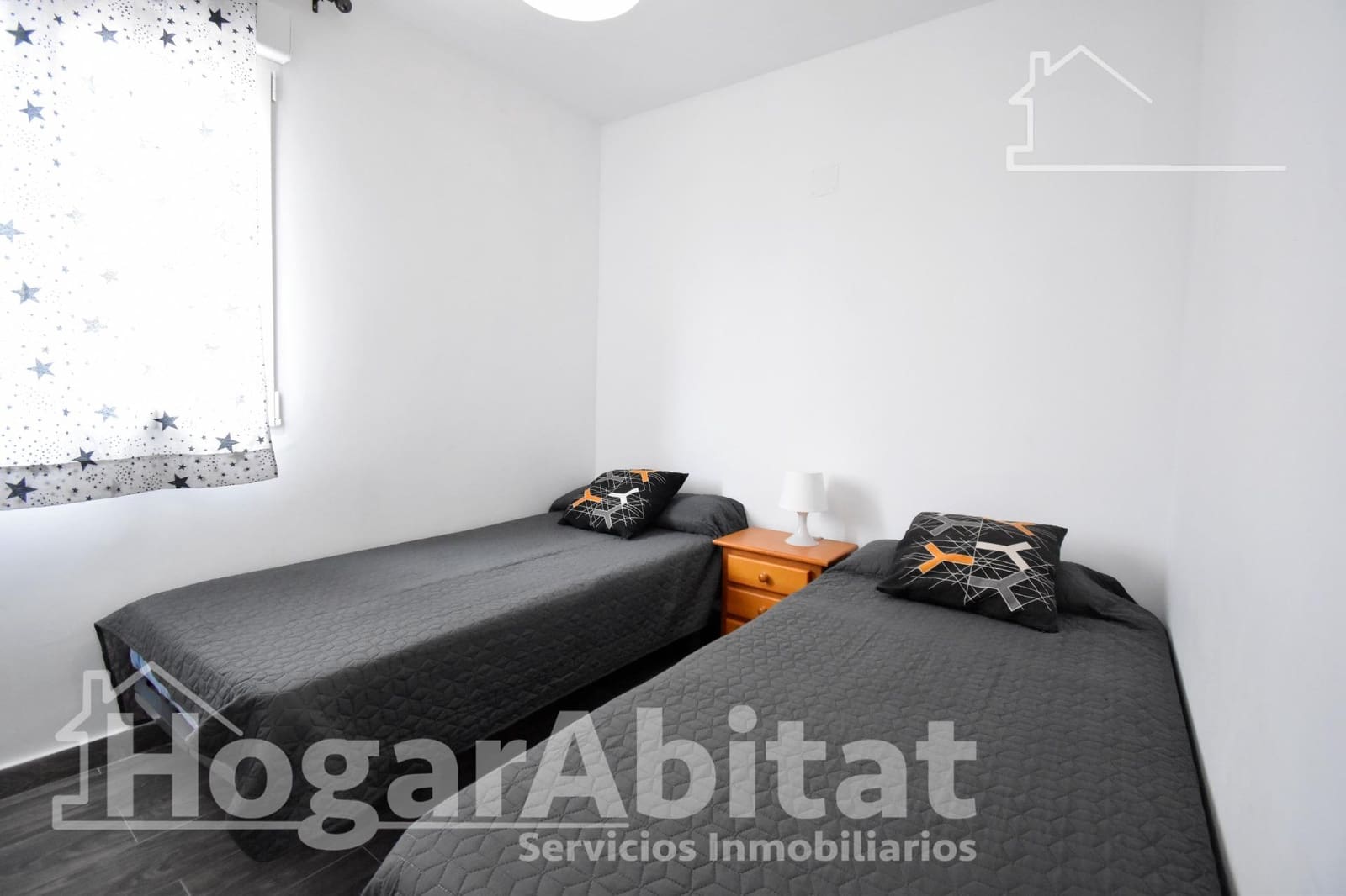 3 makuuhuone Asunto myytävänä paikassa Gandia mukana uima-altaan 
autotalli - 320 000 € (Ref: 9406904)