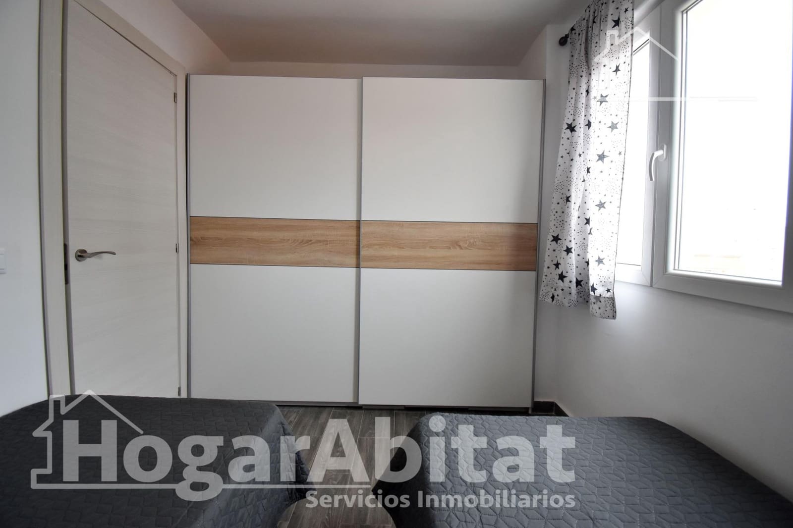 3 makuuhuone Asunto myytävänä paikassa Gandia mukana uima-altaan 
autotalli - 320 000 € (Ref: 9406904)