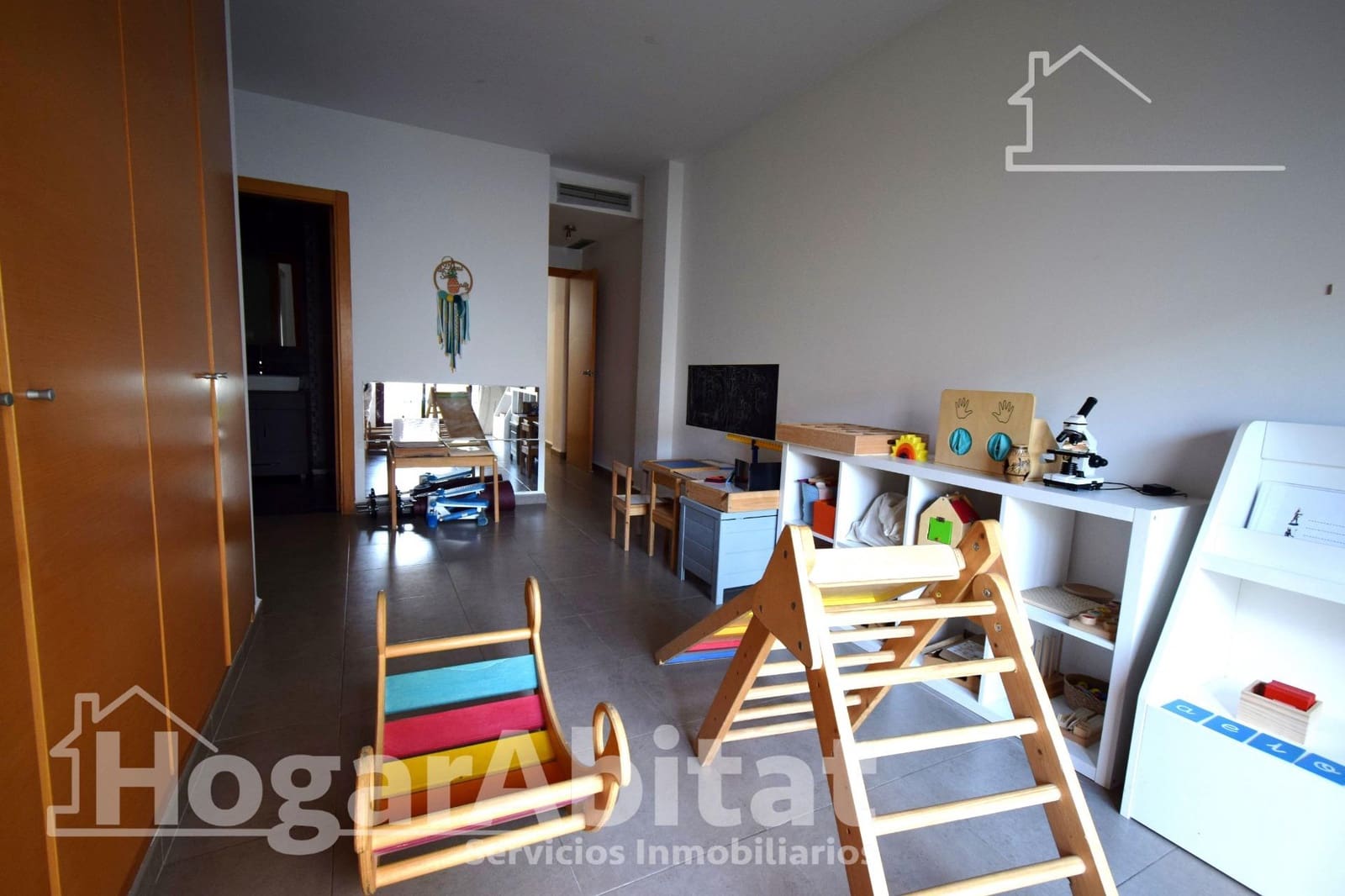 2 bedroom Flat for sale in Alginet with pool garage - € 155,000 (Ref: 9406905)