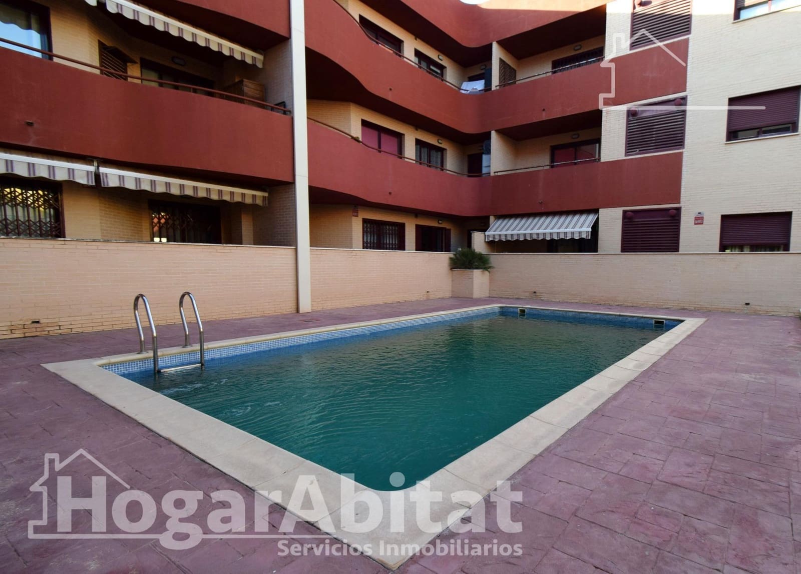 2 bedroom Flat for sale in Alginet with pool garage - € 155,000 (Ref: 9406905)