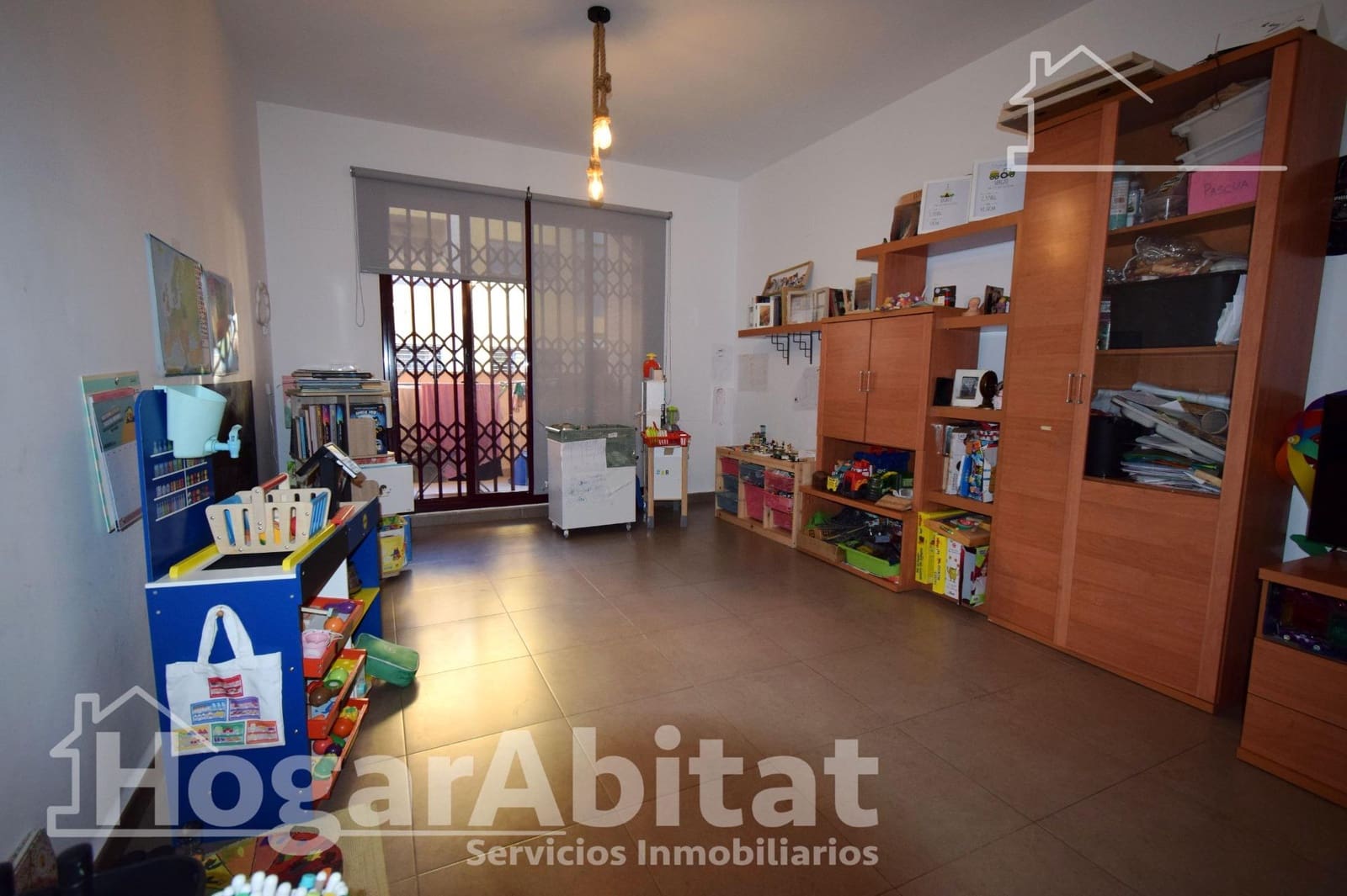 2 bedroom Flat for sale in Alginet with pool garage - € 155,000 (Ref: 9406905)