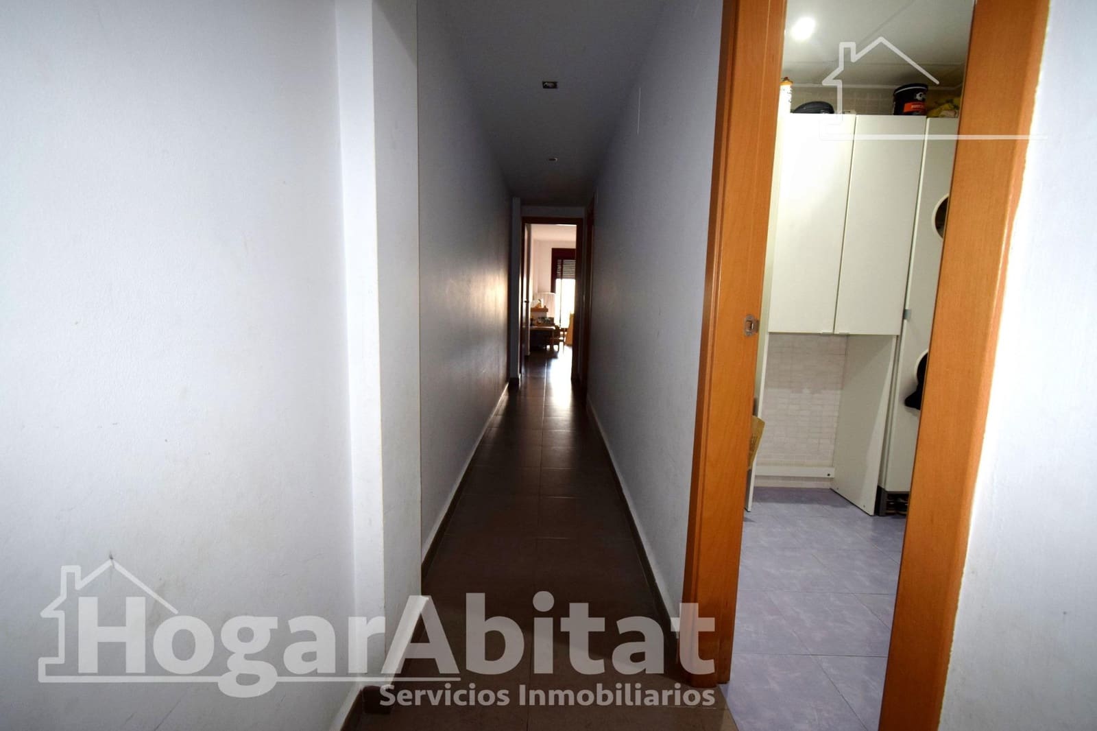 2 bedroom Flat for sale in Alginet with pool garage - € 155,000 (Ref: 9406905)