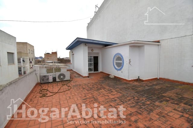 5 bedroom Townhouse for sale in Carlet with garage - € 285,000 (Ref: 9406968)