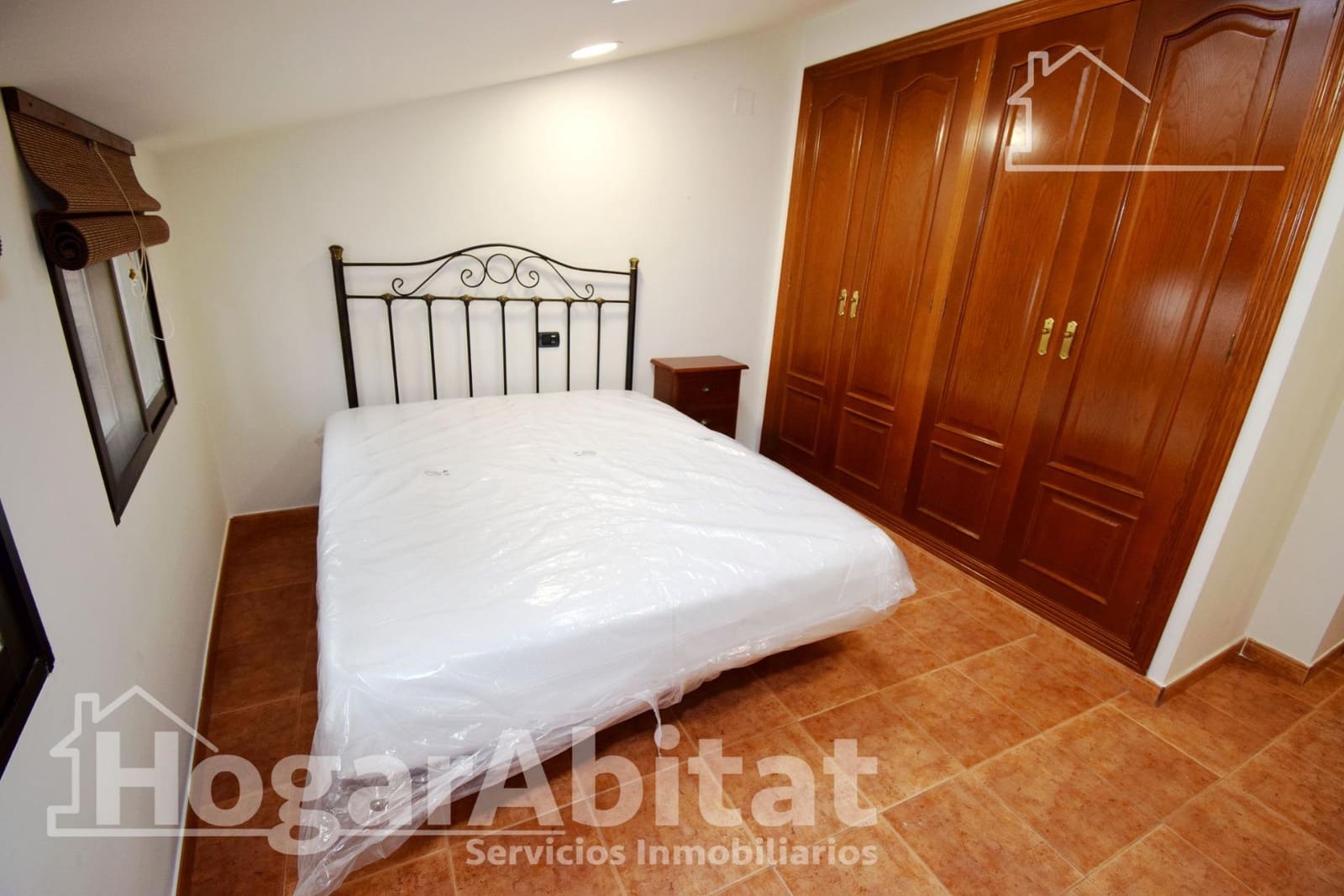 4 makuuhuone Omakotitalo myytävänä paikassa Vila-real mukana 
autotalli - 240 000 € (Ref: 9406969)