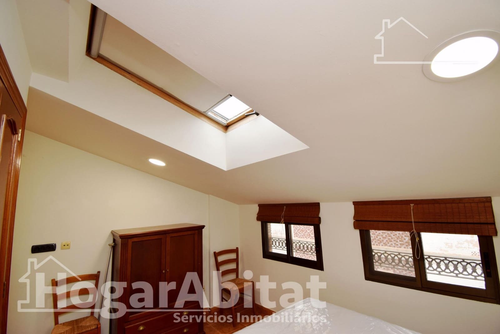 4 makuuhuone Omakotitalo myytävänä paikassa Vila-real mukana 
autotalli - 240 000 € (Ref: 9406969)