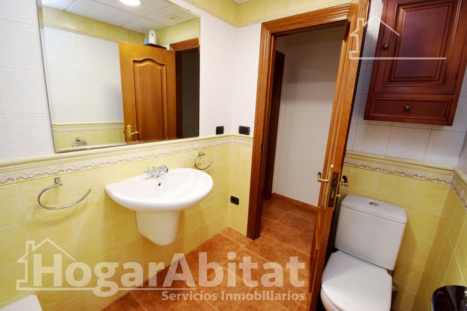 4 makuuhuone Omakotitalo myytävänä paikassa Vila-real mukana 
autotalli - 240 000 € (Ref: 9406969)