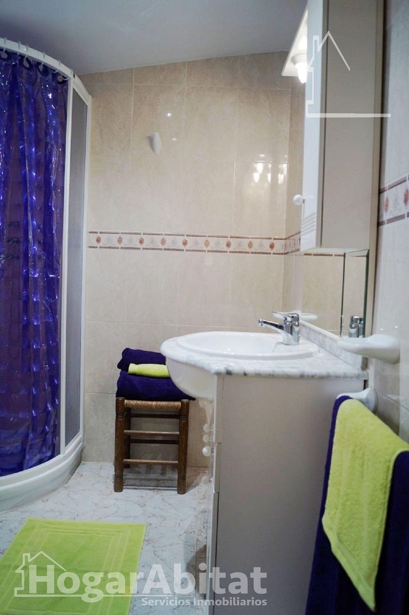 6 bedroom Townhouse for sale in Oliva - € 520,000 (Ref: 9406971)