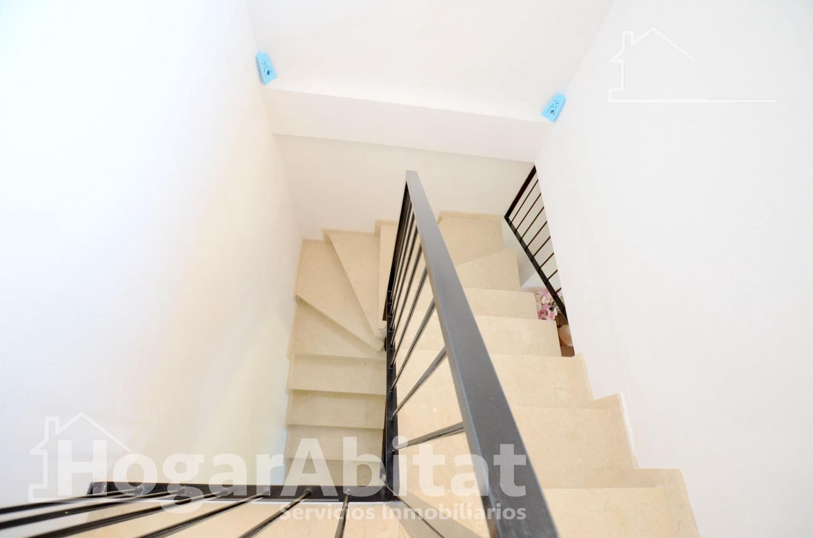 3 sypialnia Penthouse na sprzedaż w Miramar z basenem garażem - 279 000 € (Ref: 9411013)