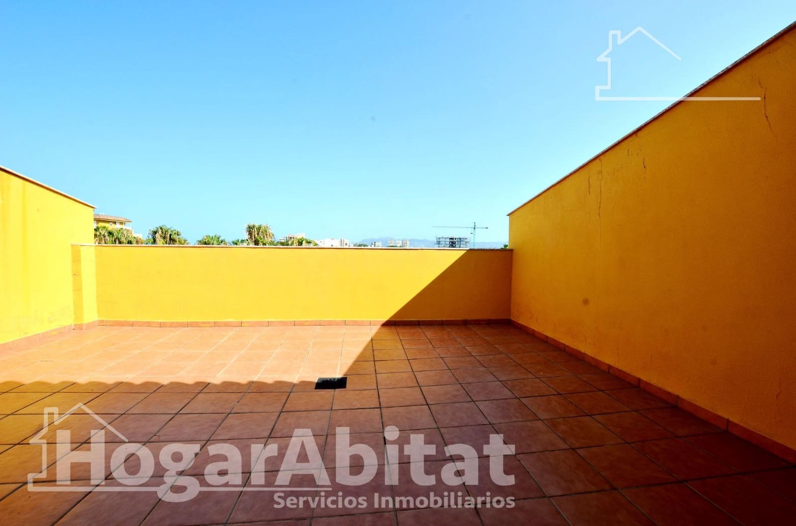 3 sypialnia Penthouse na sprzedaż w Miramar z basenem garażem - 279 000 € (Ref: 9411013)