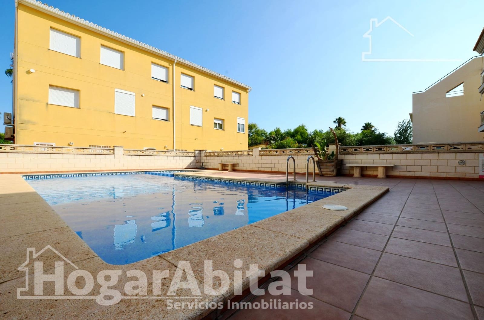 3 sypialnia Penthouse na sprzedaż w Miramar z basenem garażem - 279 000 € (Ref: 9411013)