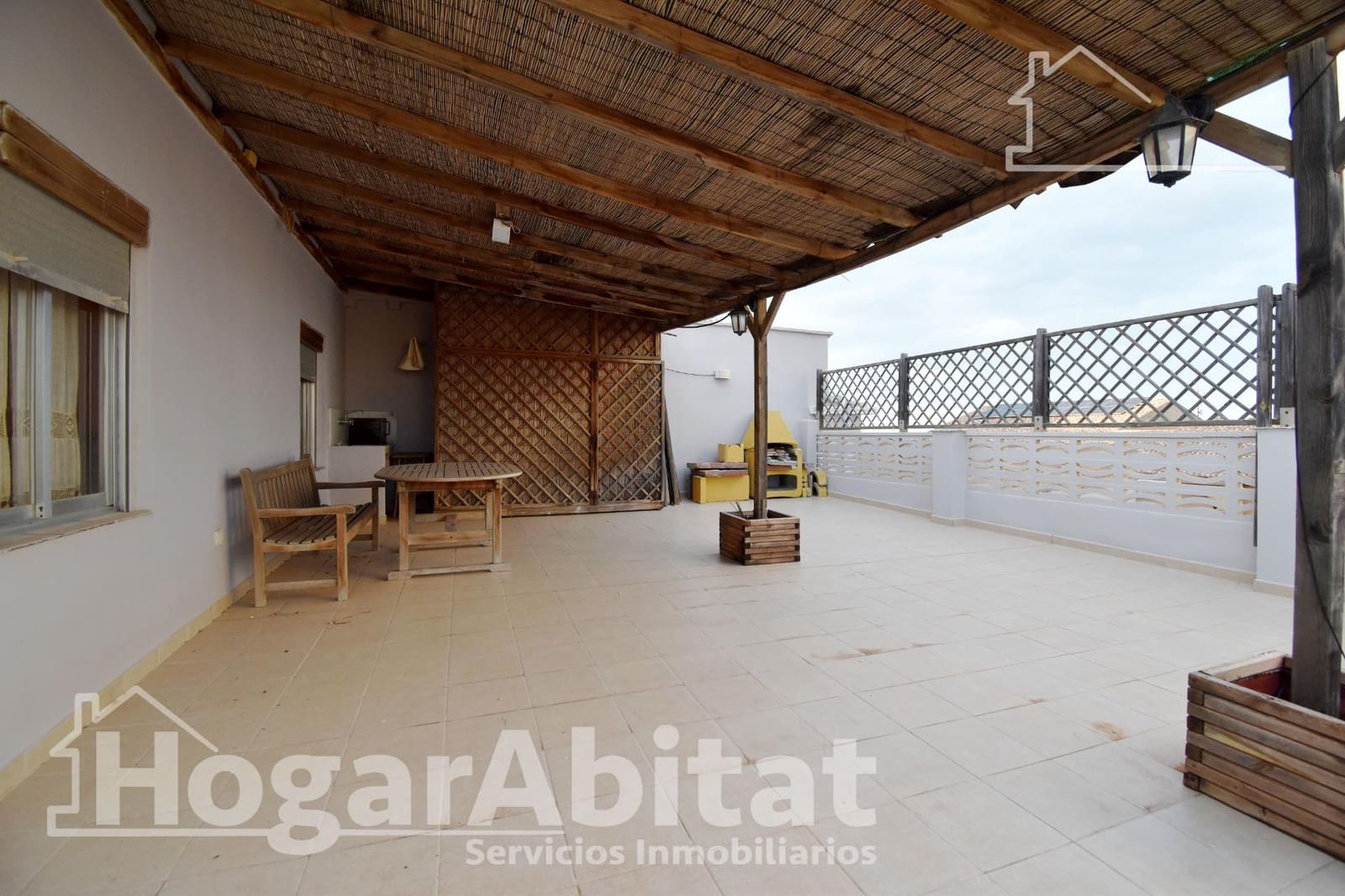 3 soverom Penthouse til salgs i Piles med garasje - € 205 000 (Ref: 9411019)