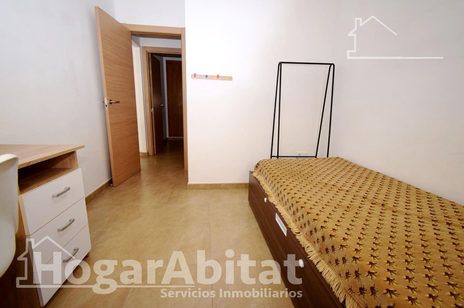 3 slaapkamer Flat te koop in Torrent met garage - € 185.000 (Ref: 9411023)