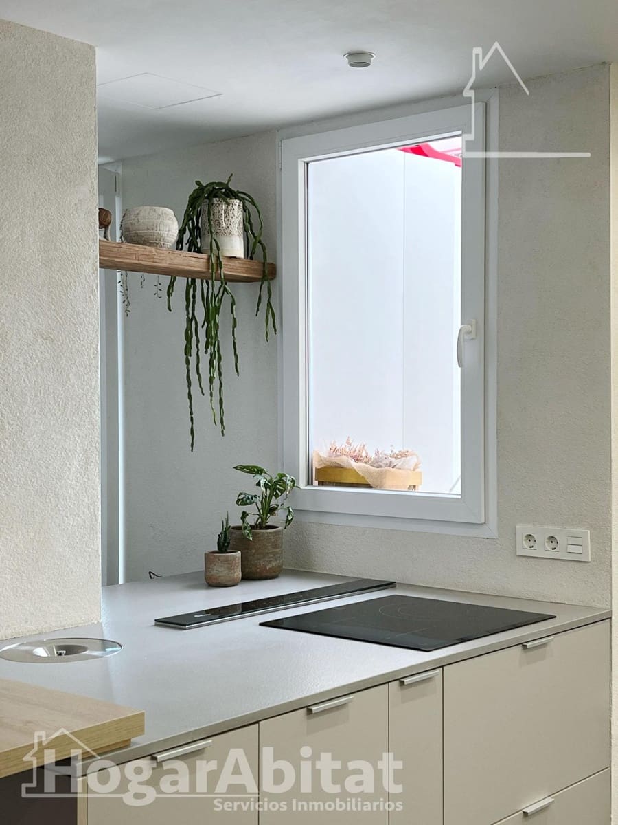 3 bedroom Penthouse for sale in Castello de la Plana with garage - € 298,500 (Ref: 9411029)