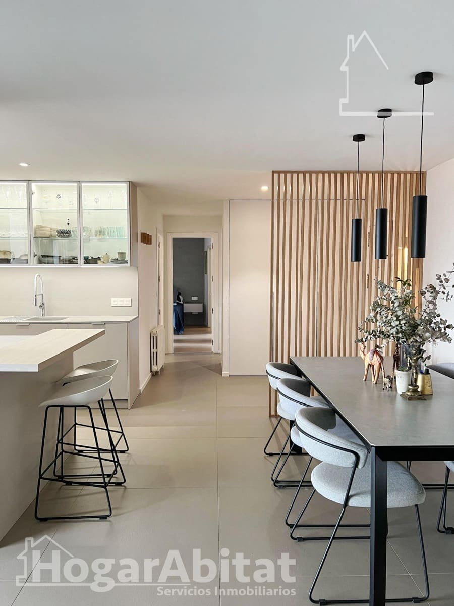 3 bedroom Penthouse for sale in Castello de la Plana with garage - € 298,500 (Ref: 9411029)