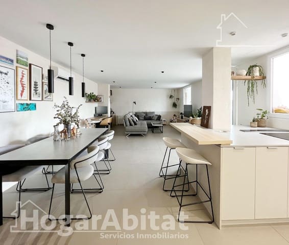3 soveværelse Penthouse til salg i Castelló de la Plana med garage - € 298.500 (Ref: 9411029)