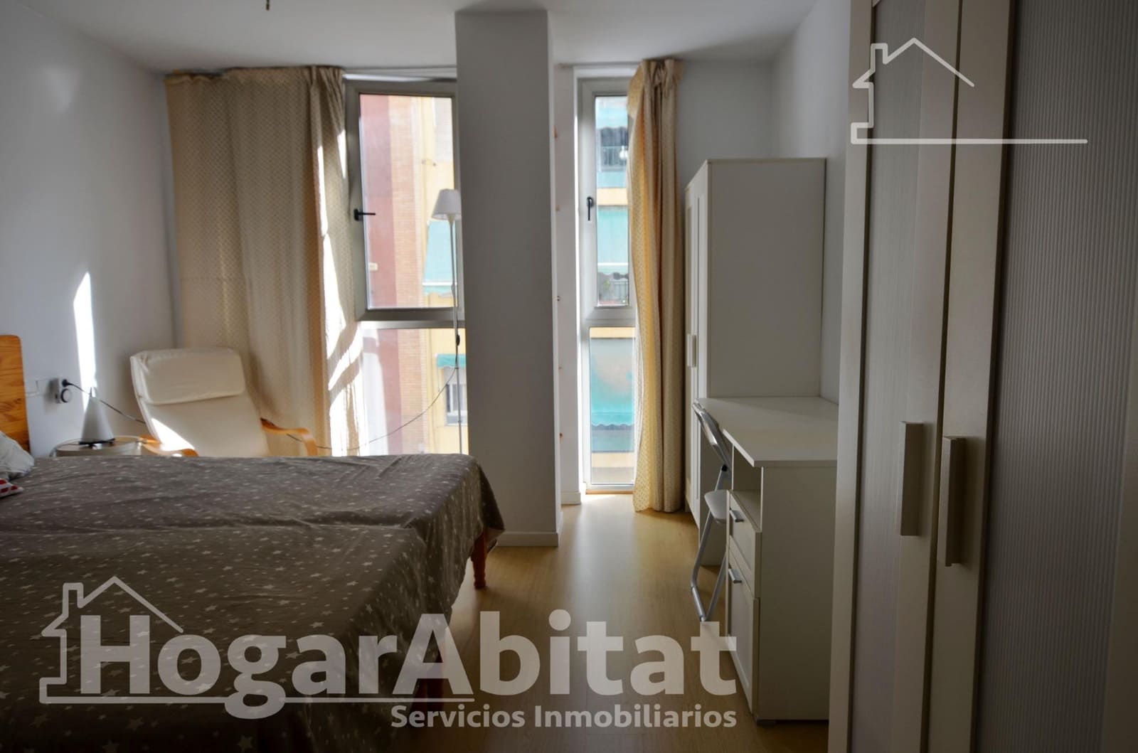 1 bedroom Flat for sale in Alicante / Alacant city with pool - € 179,000 (Ref: 9411037)