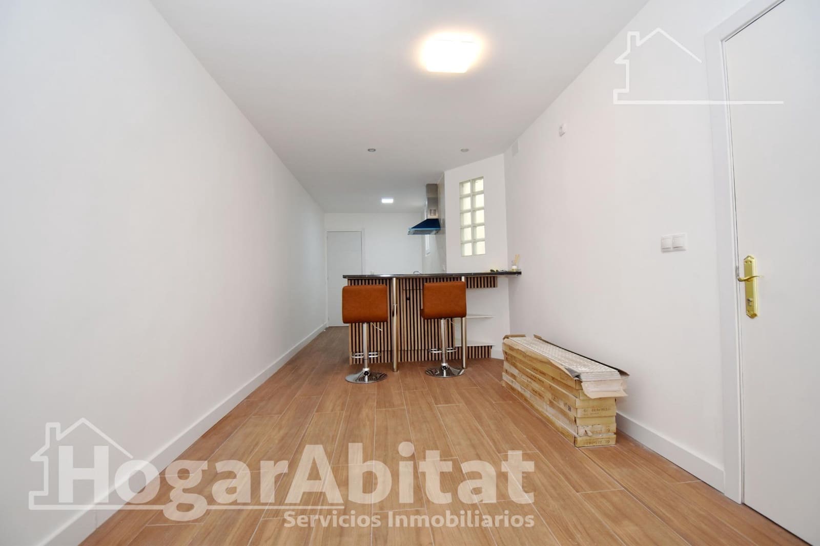 2 bedroom Flat for sale in Castello de la Plana - € 130,000 (Ref: 9411040)