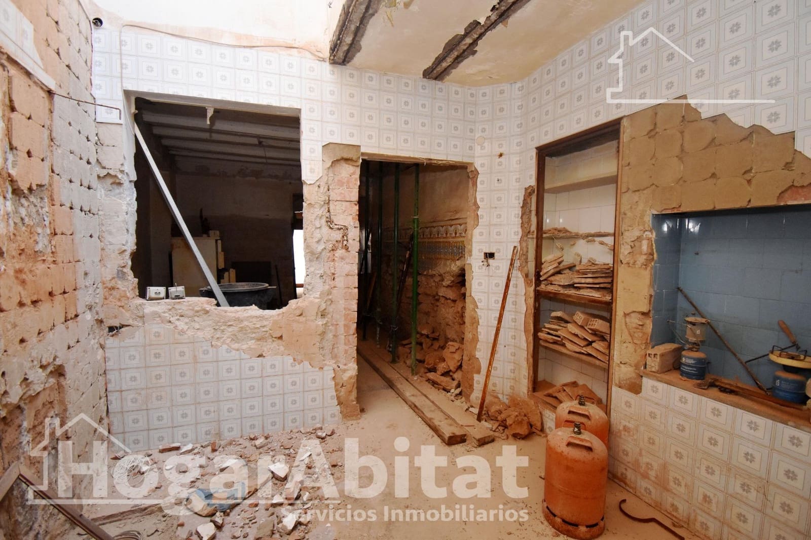 3 slaapkamer Huis te koop in Almassora / Almazora - € 80.000 (Ref: 9411044)