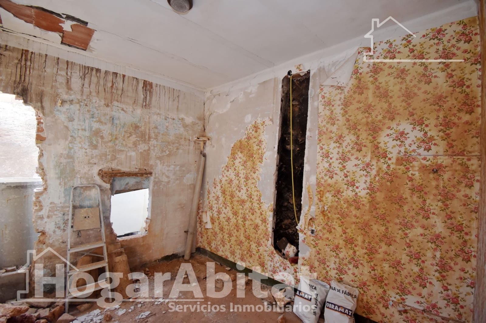 3 slaapkamer Huis te koop in Almassora / Almazora - € 80.000 (Ref: 9411044)