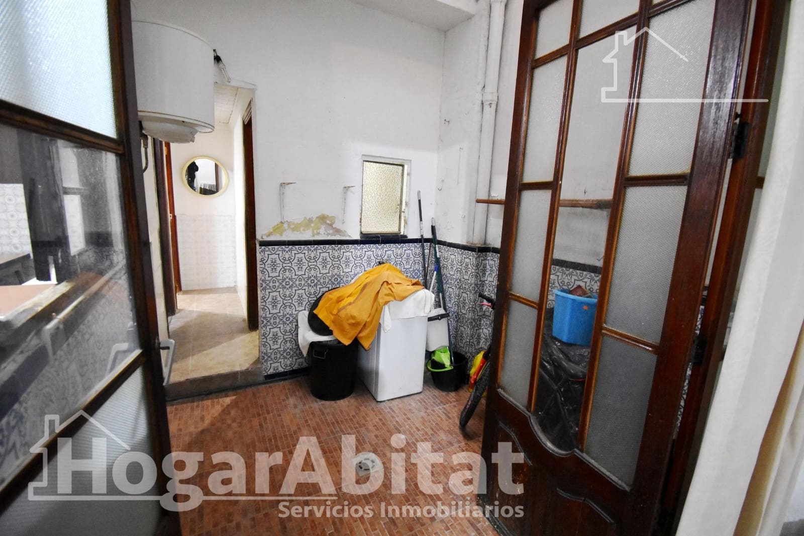 5 bedroom Townhouse for sale in Alzira - € 138,000 (Ref: 9411045)