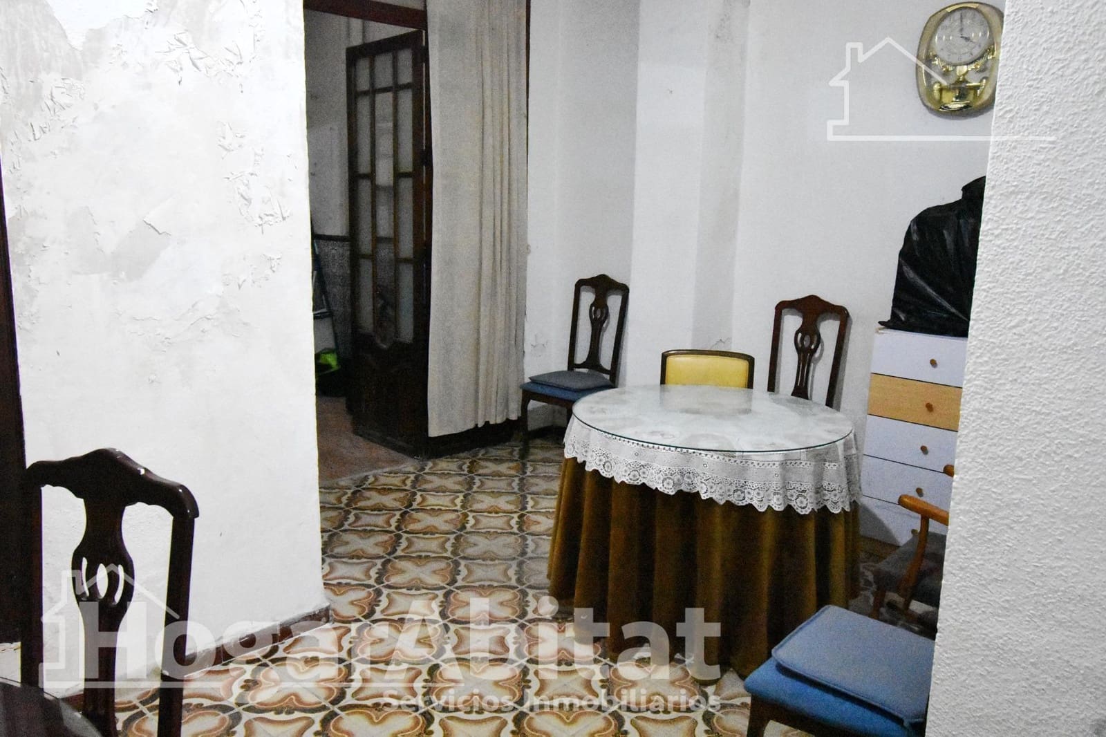 5 bedroom Townhouse for sale in Alzira - € 138,000 (Ref: 9411045)