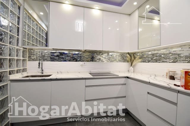 4 bedroom Townhouse for sale in Real de Gandía - € 245,000 (Ref: 9411046)