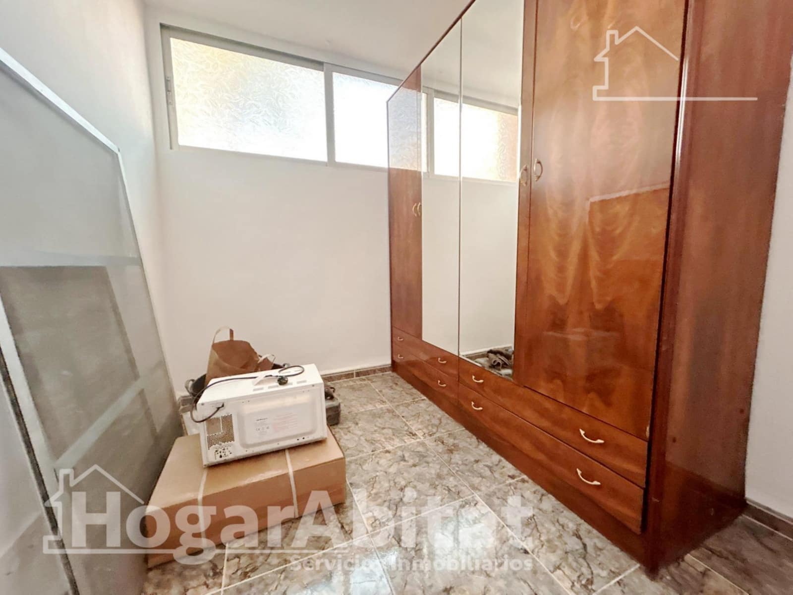 3 slaapkamer Flat te koop in Algemesi - € 75.000 (Ref: 9414161)