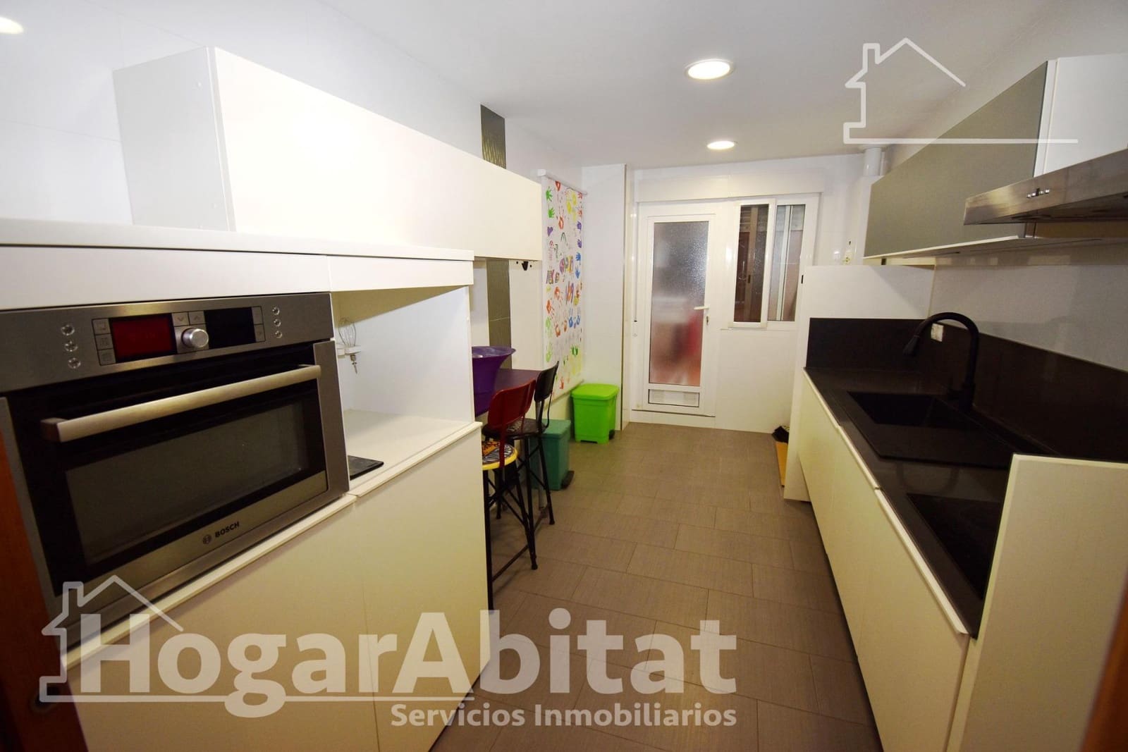 4 slaapkamer Flat te koop in Burriana / Borriana met zwembad - € 190.000 (Ref: 9414162)