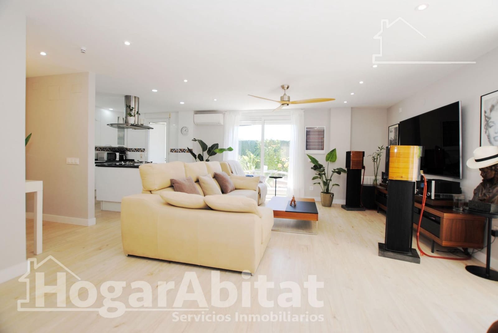 2 soveværelse Penthouse til salg i Denia med swimmingpool garage - € 415.000 (Ref: 9414165)