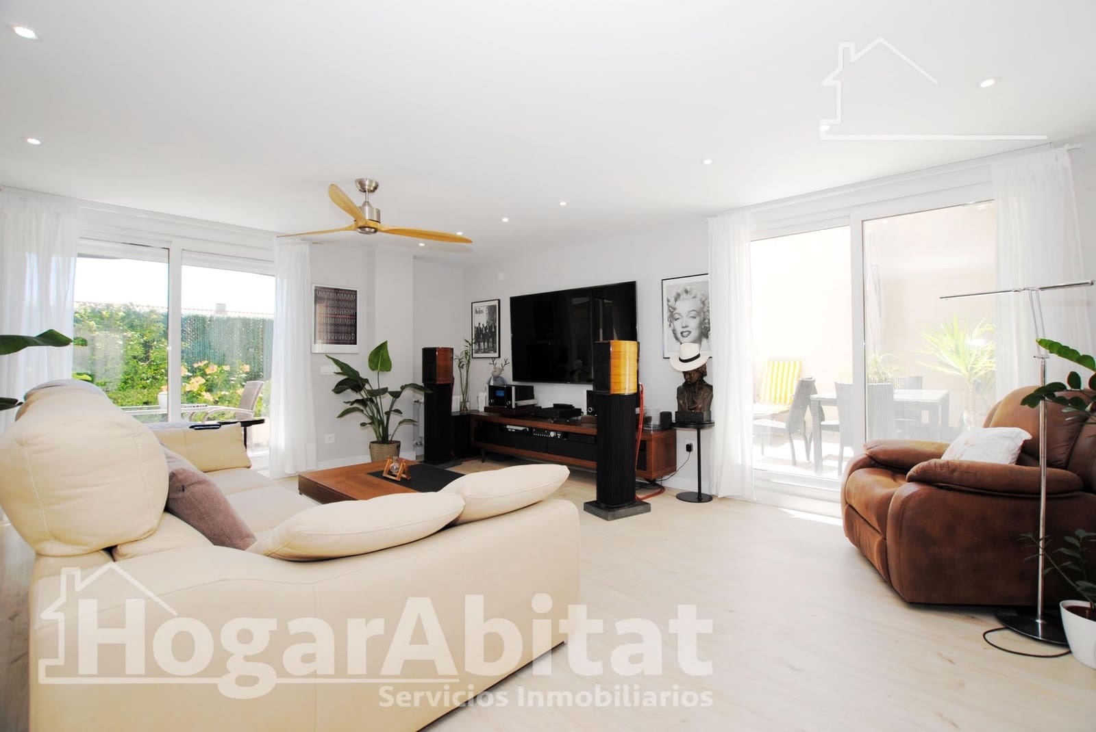 2 soveværelse Penthouse til salg i Denia med swimmingpool garage - € 415.000 (Ref: 9414165)