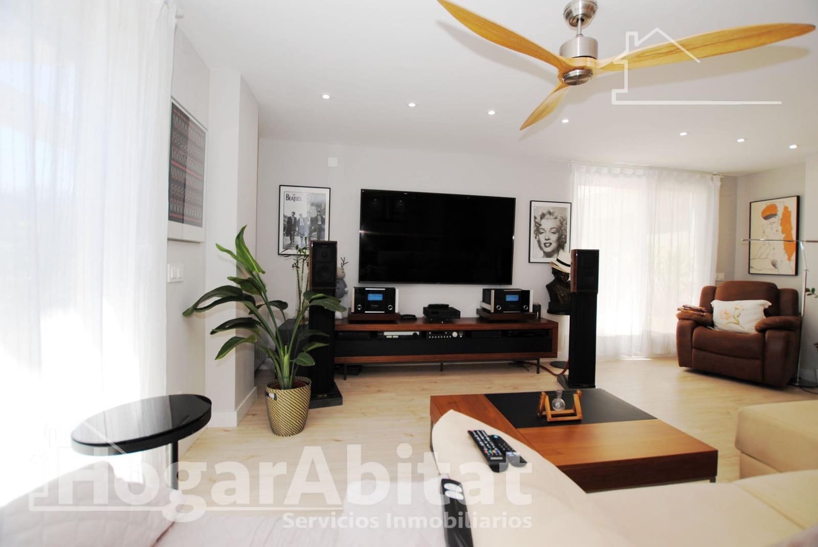 2 soveværelse Penthouse til salg i Denia med swimmingpool garage - € 415.000 (Ref: 9414165)