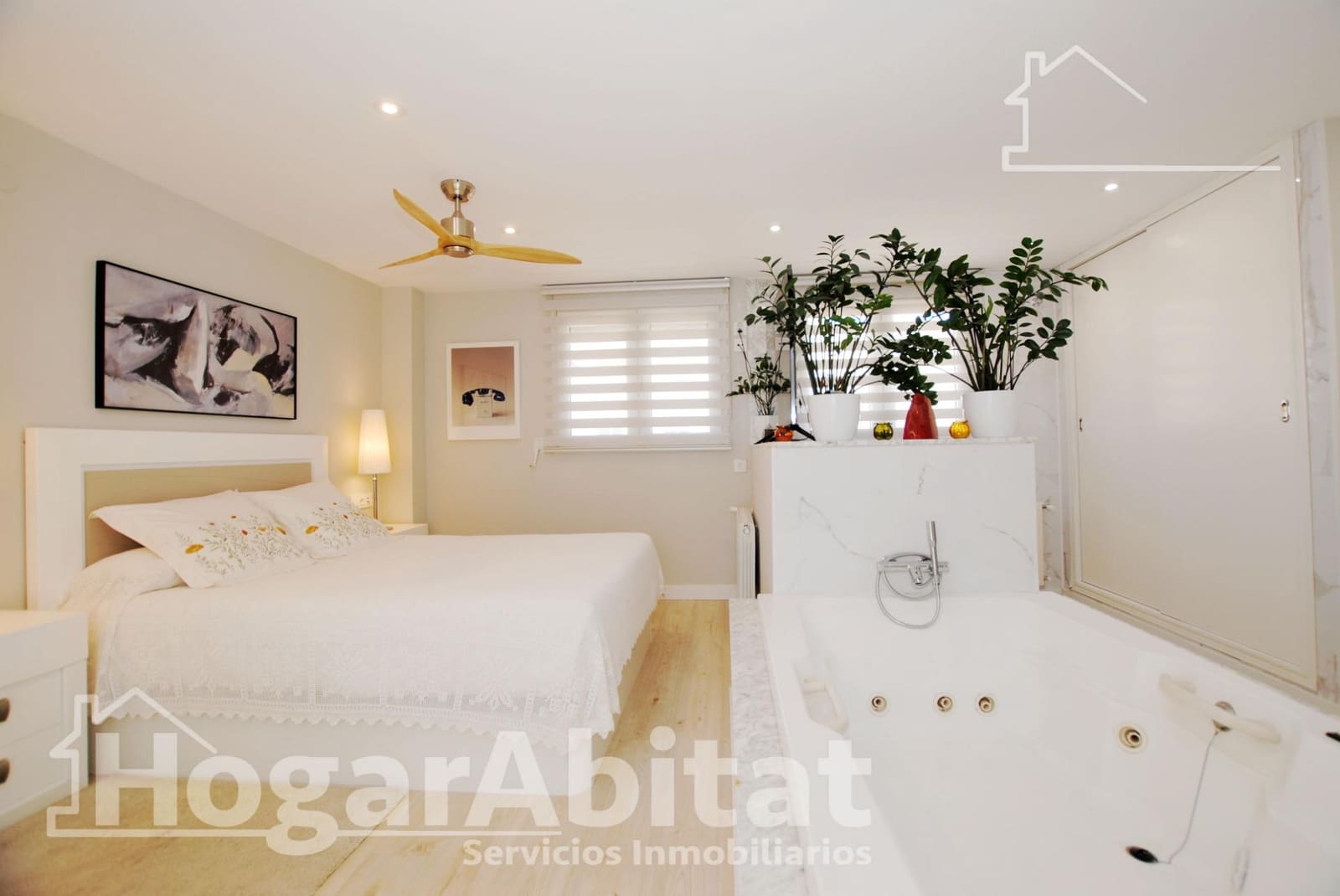 2 soveværelse Penthouse til salg i Denia med swimmingpool garage - € 415.000 (Ref: 9414165)