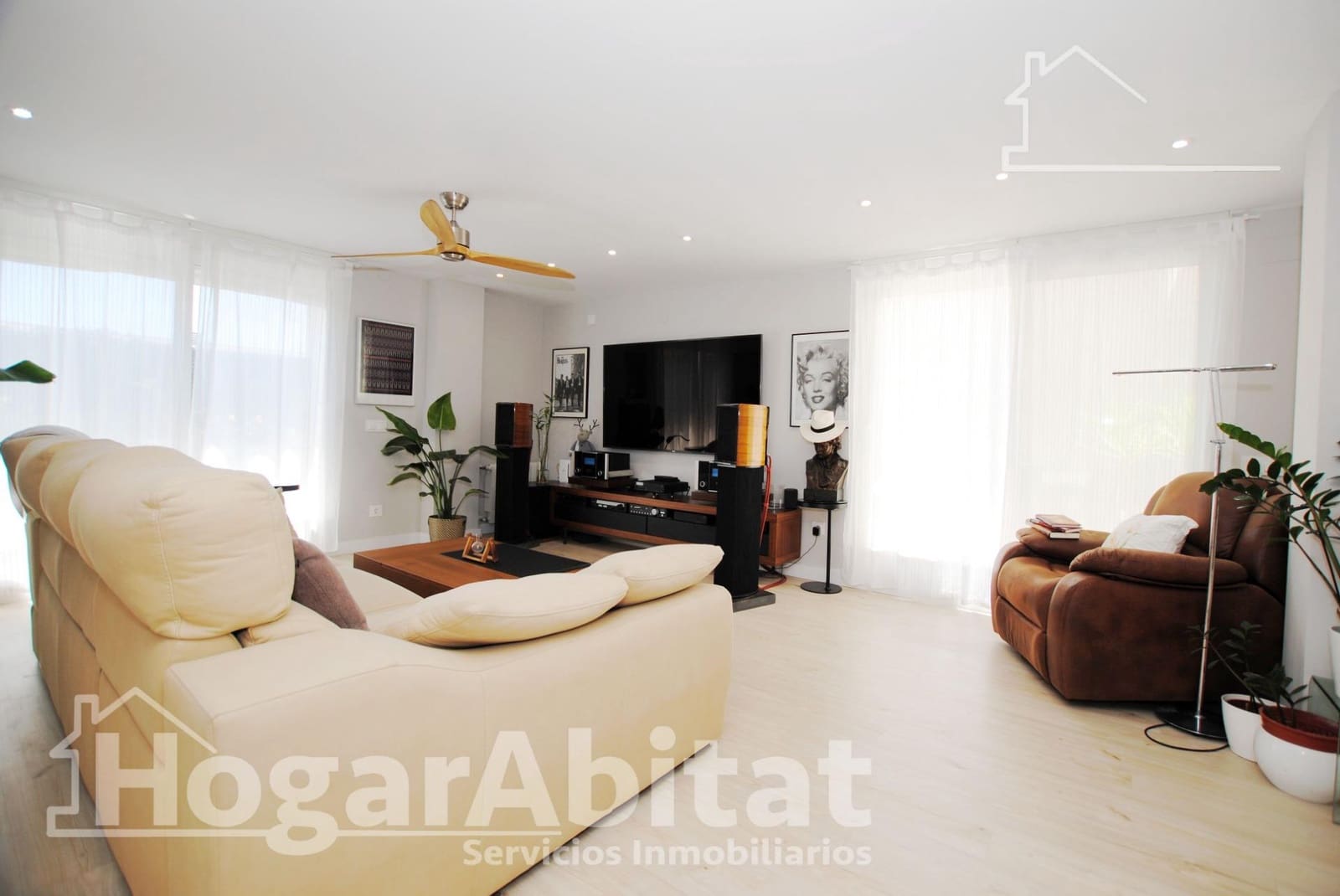 2 soveværelse Penthouse til salg i Denia med swimmingpool garage - € 415.000 (Ref: 9414165)