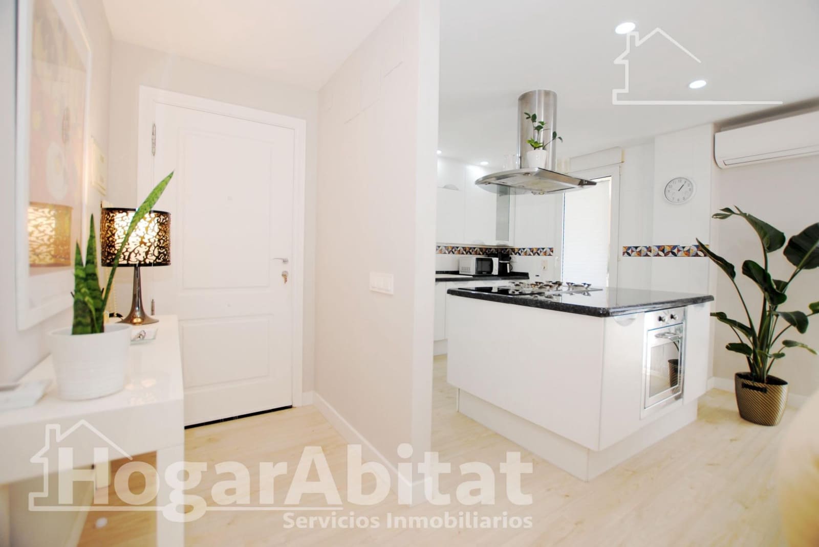 2 soveværelse Penthouse til salg i Denia med swimmingpool garage - € 415.000 (Ref: 9414165)