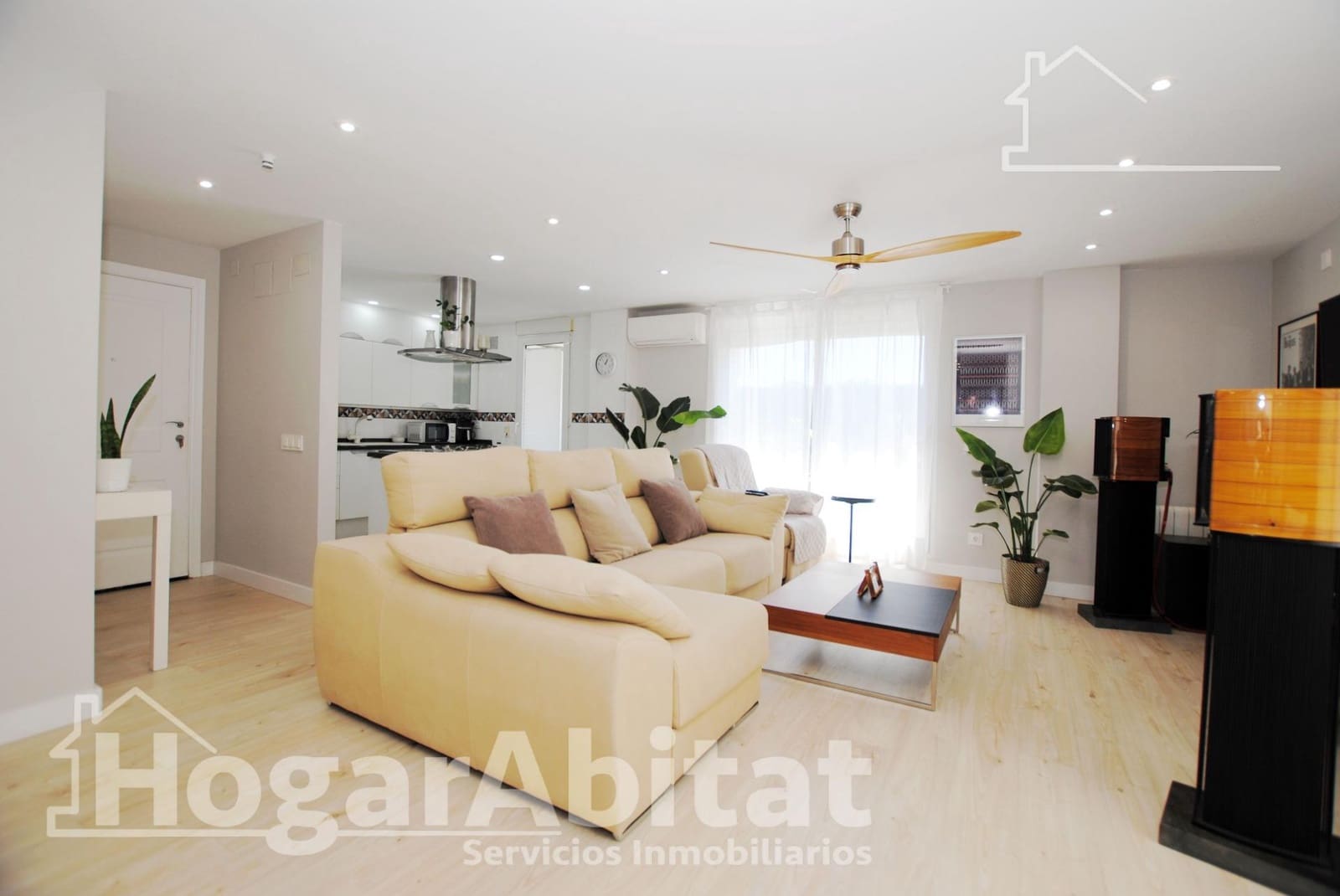 2 soveværelse Penthouse til salg i Denia med swimmingpool garage - € 415.000 (Ref: 9414165)