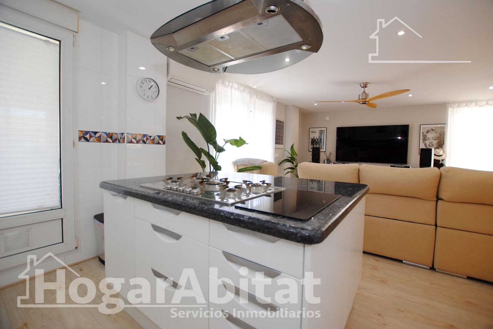 2 sovrum Takvåning till salu i Denia med pool garage - 415 000 € (Ref: 9414165)