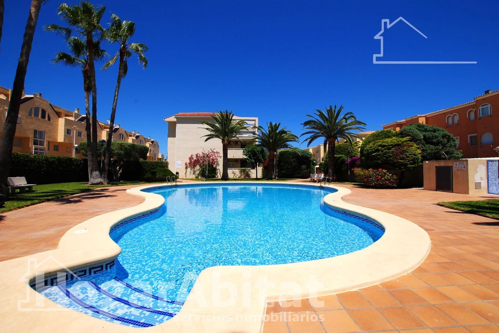 2 sovrum Takvåning till salu i Denia med pool garage - 415 000 € (Ref: 9414165)