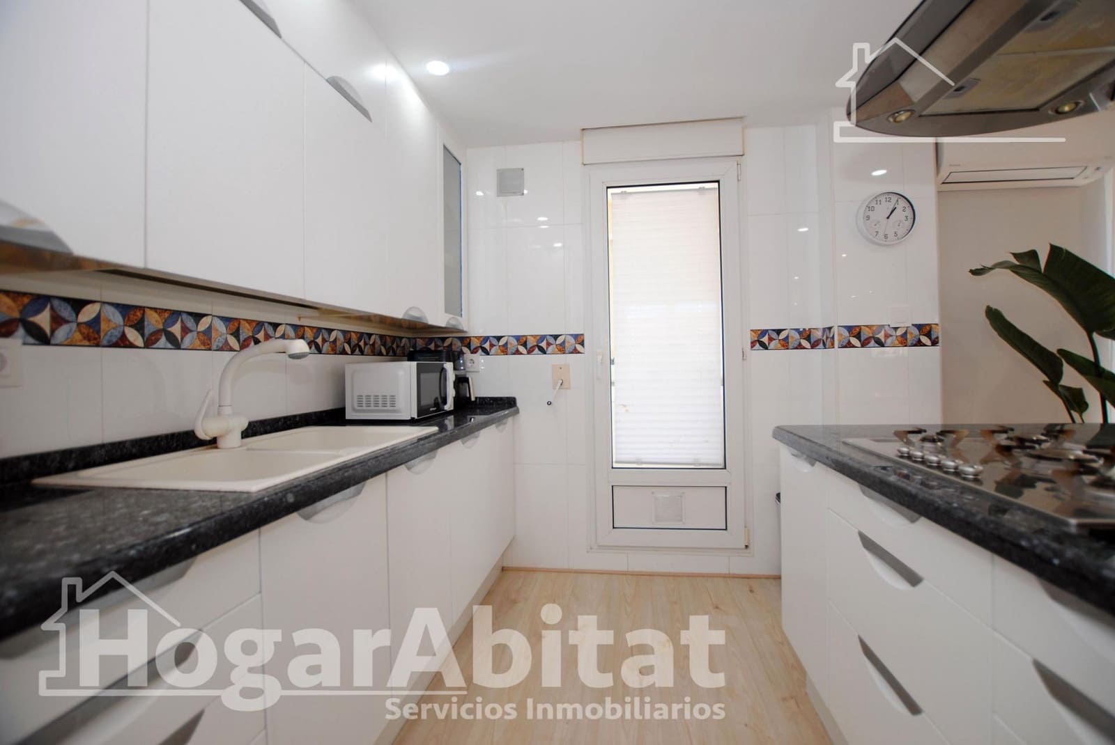 2 sovrum Takvåning till salu i Denia med pool garage - 415 000 € (Ref: 9414165)