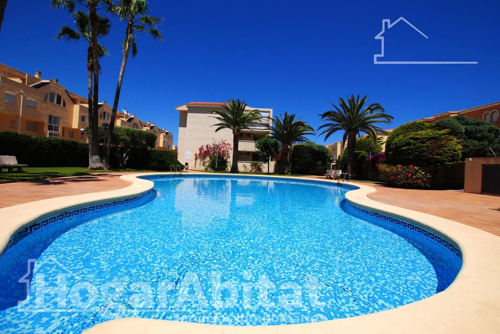 2 sovrum Takvåning till salu i Denia med pool garage - 415 000 € (Ref: 9414165)