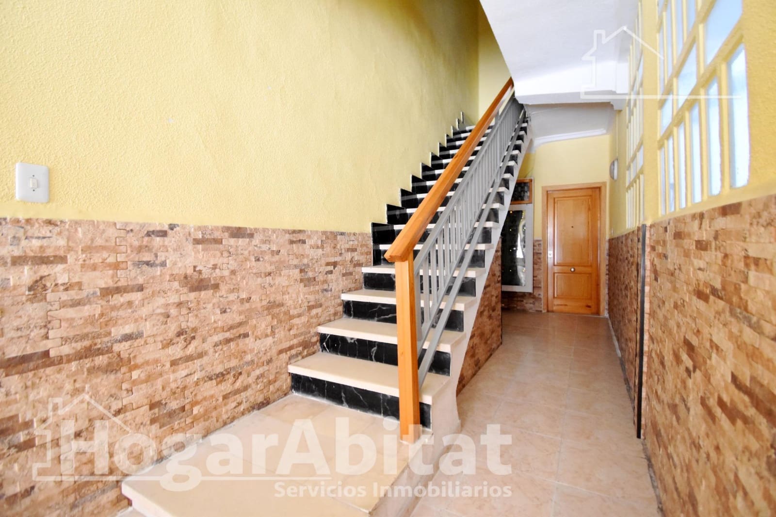 2 bedroom Flat for sale in Bellreguard - € 90,000 (Ref: 9414167)