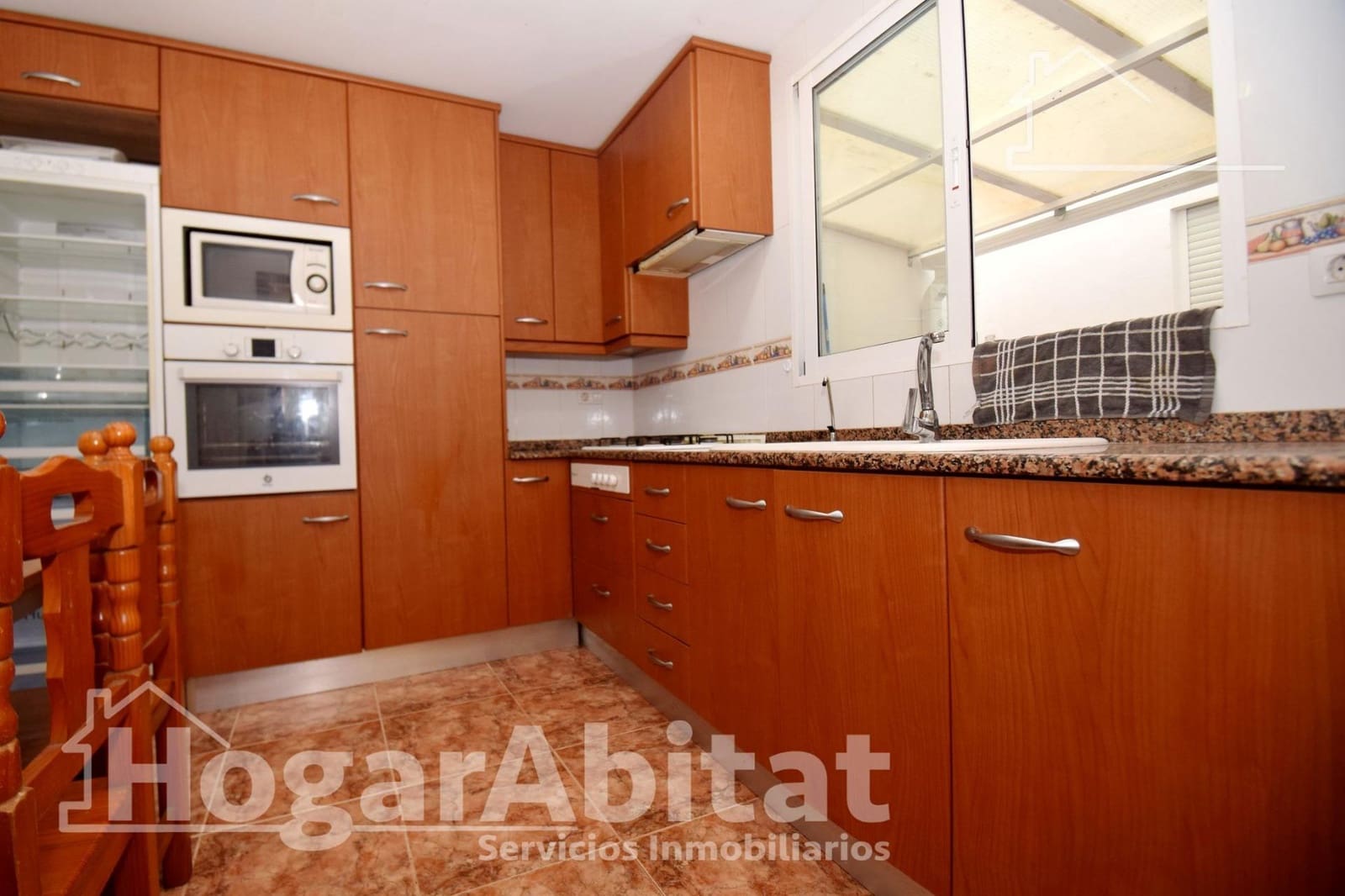 2 bedroom Flat for sale in Burriana / Borriana with garage - € 144,900 (Ref: 9414173)