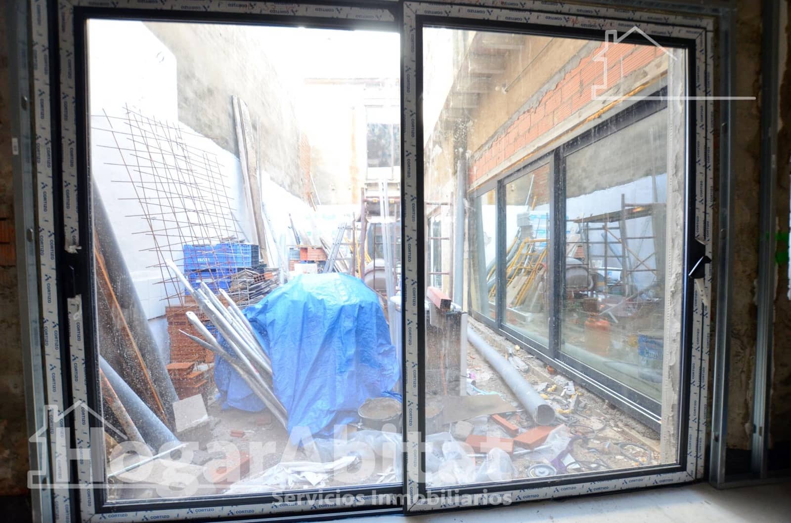 5 bedroom Townhouse for sale in Bellreguard with garage - € 445,000 (Ref: 9414337)