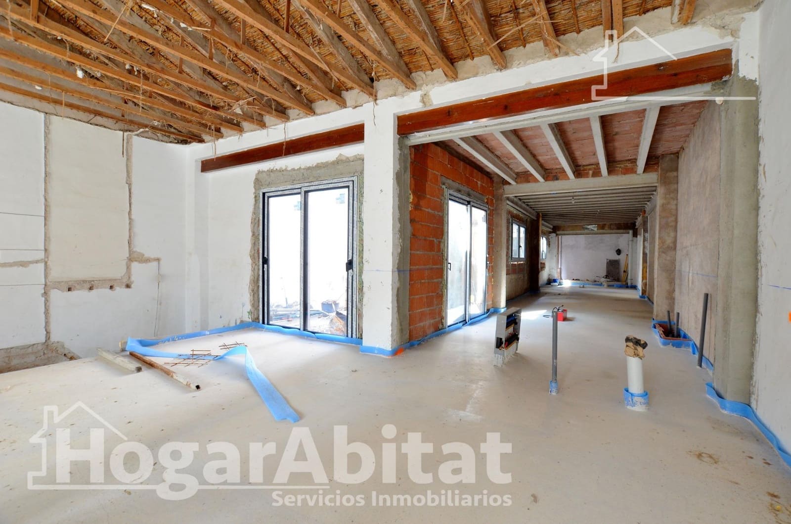 5 bedroom Townhouse for sale in Bellreguard with garage - € 445,000 (Ref: 9414337)